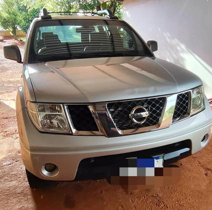 NISSAN FRONTIER 2.5 LE 4X4 CD TURBO ELETRONIC DIESEL 4P AUTOMÁTICO